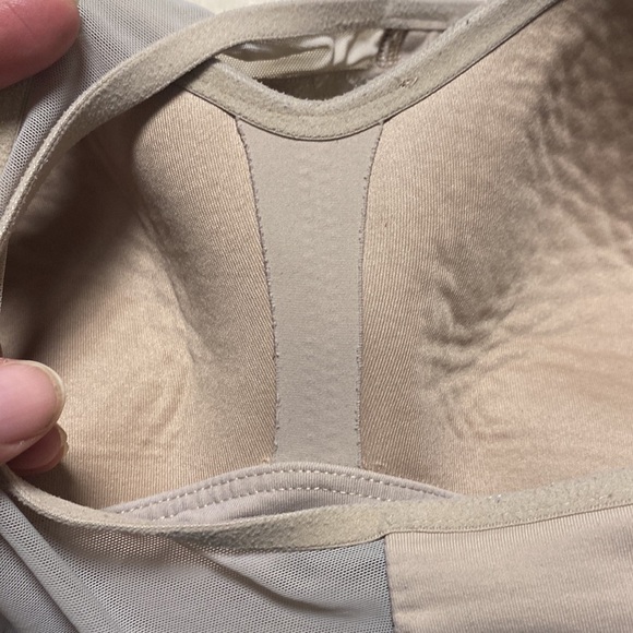 🍋 Lululemon Padded Razor Back Sports Bra - Picture 7 of 7
